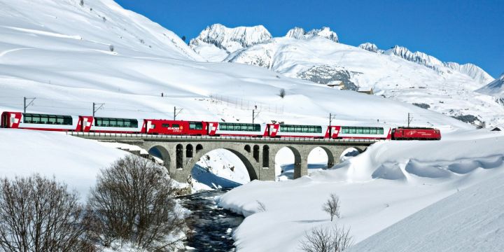 ⓒ Turismo en Suiza - By-Line: swiss-image.ch/Christof Sonderegger El Glacier Express