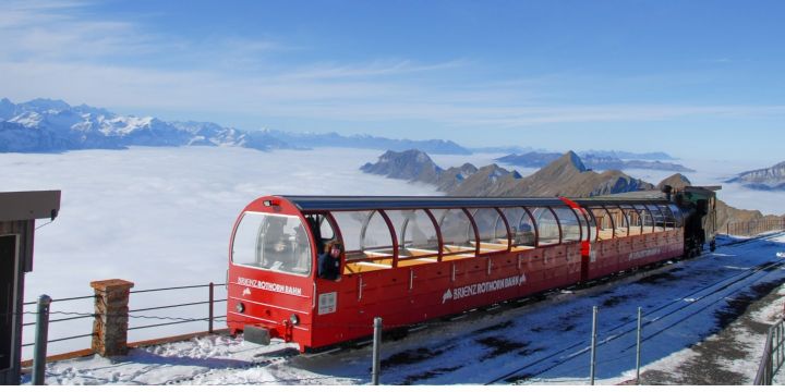 © Swiss Travel System Tren de montaña Brienzer Rothorn